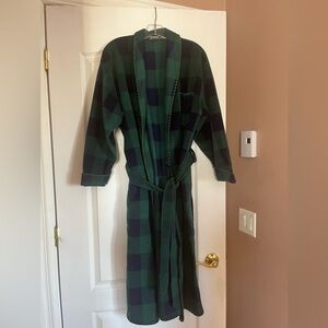 Field Gear -  Men's Plaid Robe - Black and Green